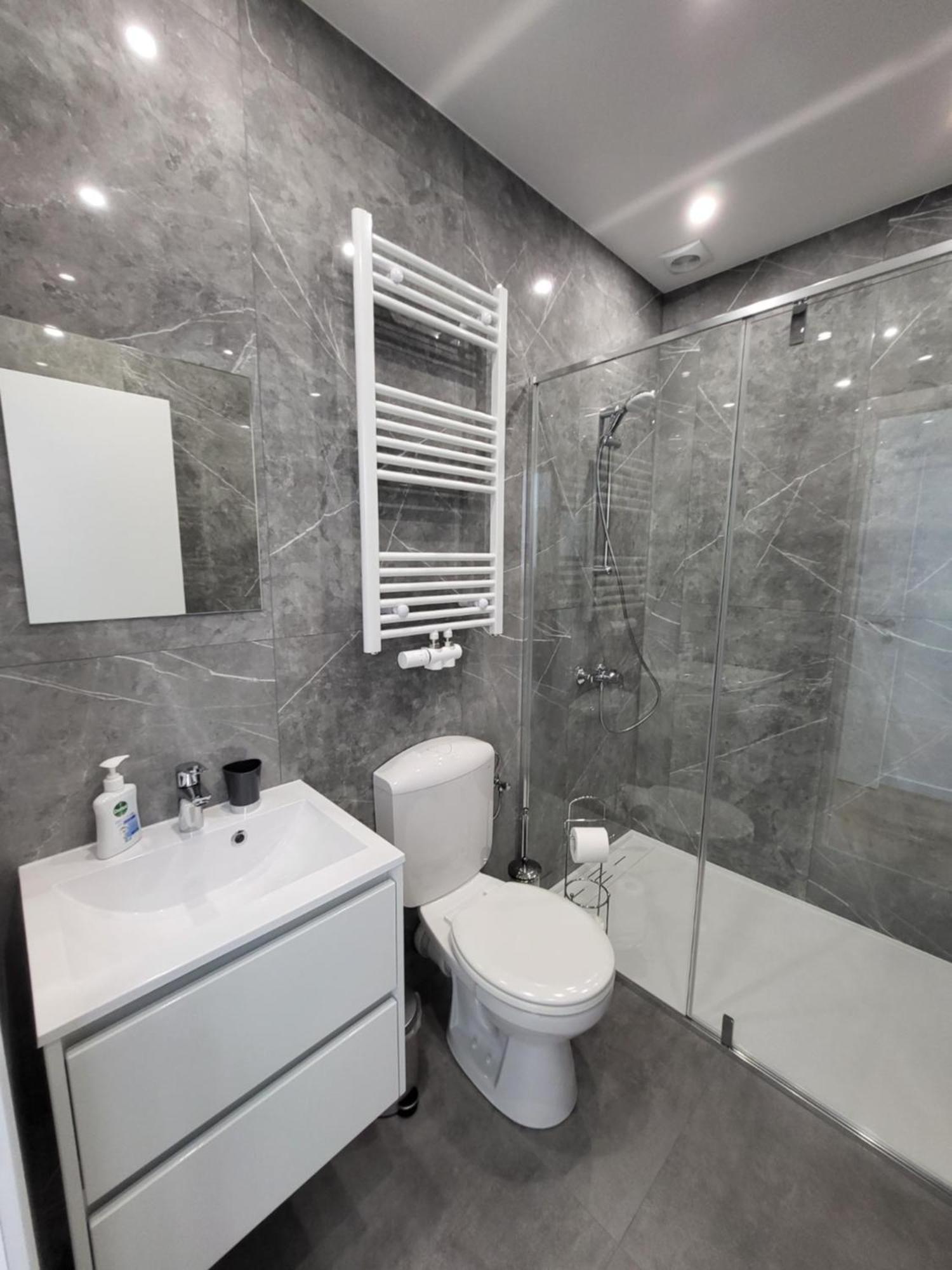 Private Rooms - European Quarter Bruxelles Esterno foto